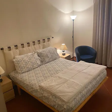 Gabriel's Charming Vatican House *